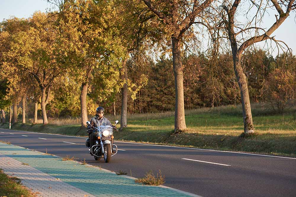 Escapadas en moto: rutas de un día para salir de Buenos Aires